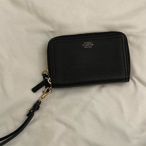 Vince Camuto 2 Zipper Wallet Black With Wrist Strap